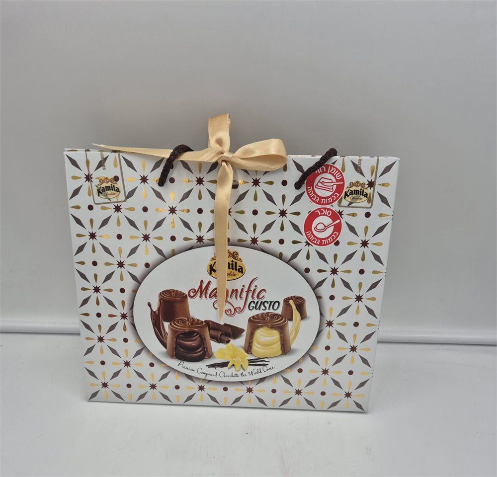 מבחר מתוקים ממולאים בטעם שוקולד